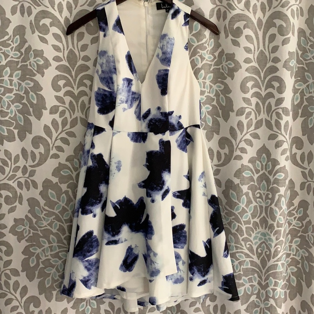 White/blue formal/prom dress